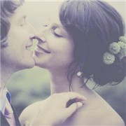 欧美情侣接吻唯美黑白头像图片40