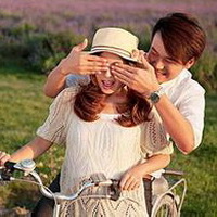 骑单车情侣头像图片23